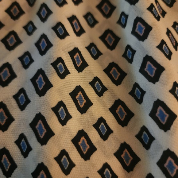 Cabri Sleeveless Dress Shirt Size Small Flowy Flirty Business Casual Lightweight - Picture 6 of 6